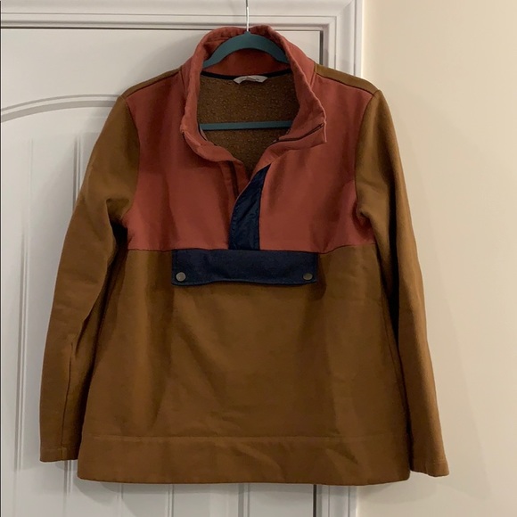 L.L. Bean Tops - LL Bean colorblock pullover sweatershirt, size M